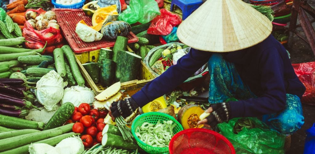 market vietnam