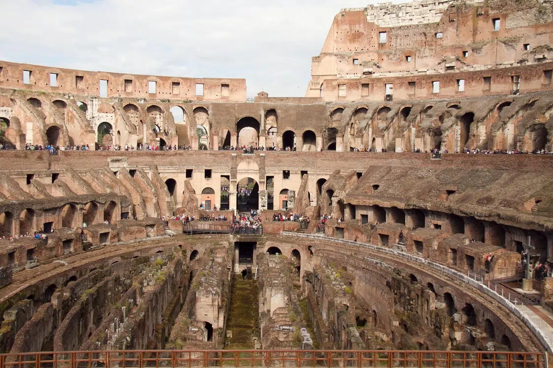 7-Day Italy Travel Plan: Discovering Enchanting Sceneries and Unforgettable Moments