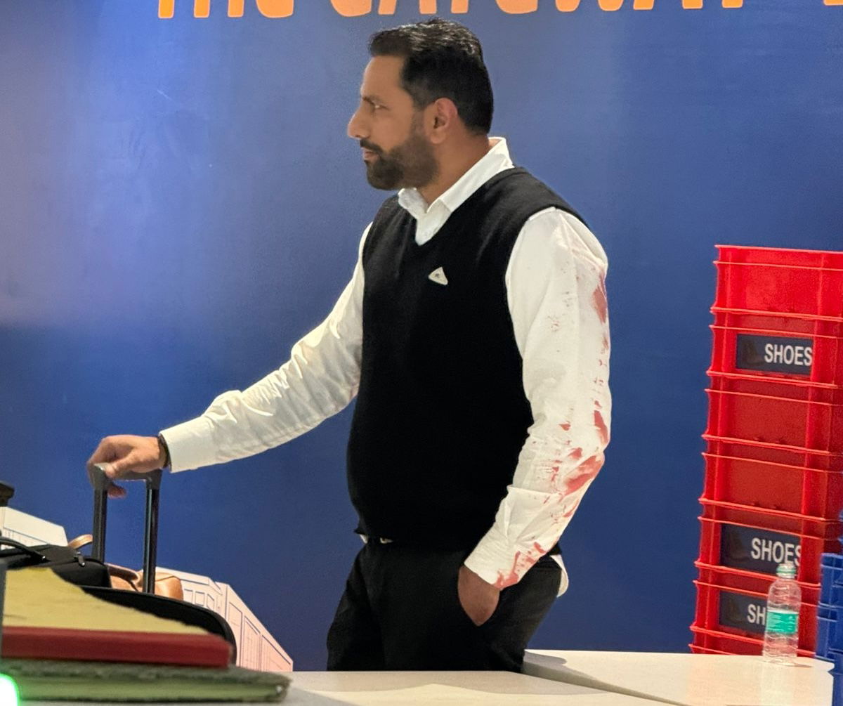 Air India Pilot Reportedly Attacks Father Amid Conflict in Security Queue