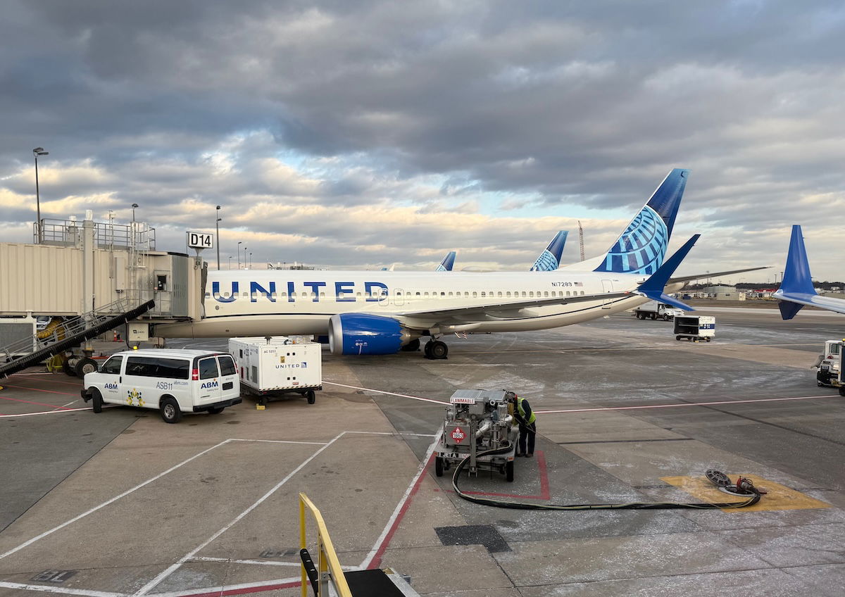 United Flight Attendant Charged with Battery Following Reported Shoulder Touch Incident at Airport