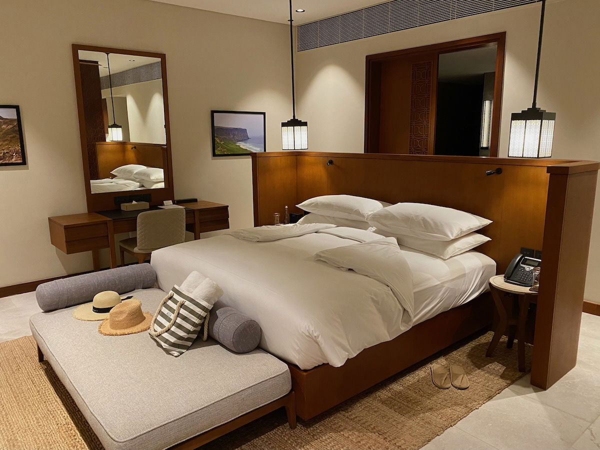 A Comprehensive Overview of World of Hyatt Milestone Rewards: Assessing the Top Benefits