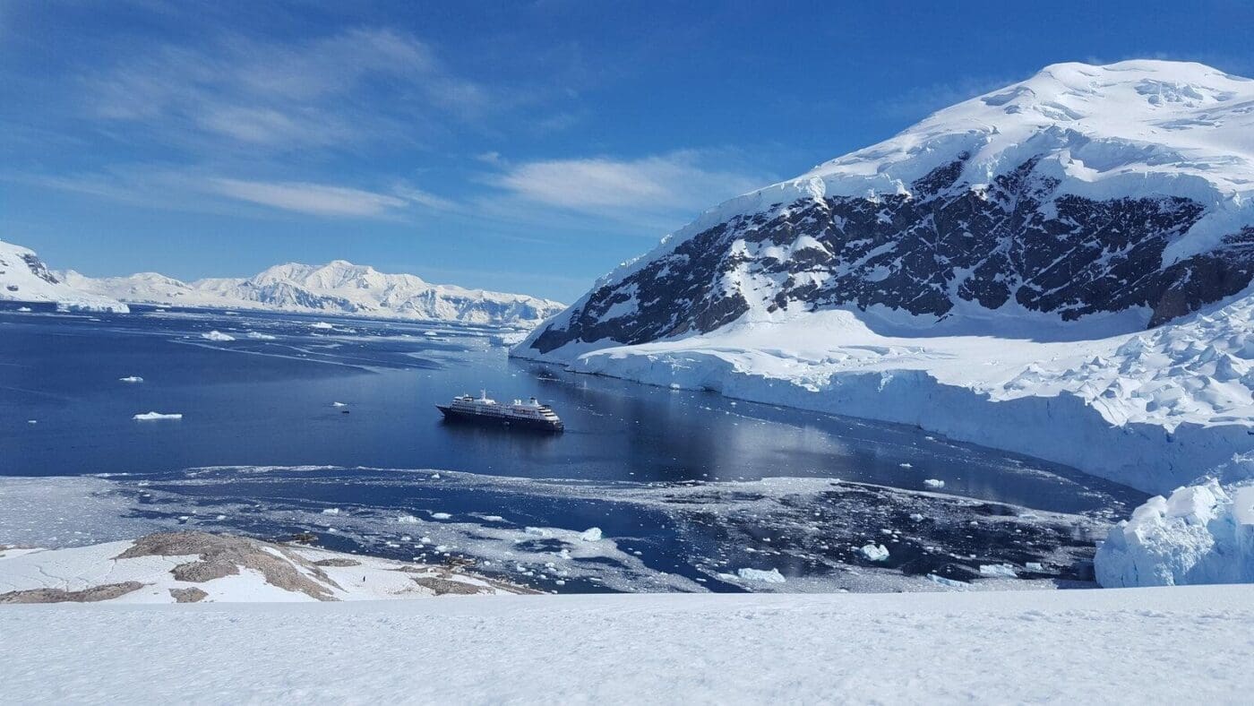 Adventurous Couples’ Handbook to Small Ship and Expedition Cruises